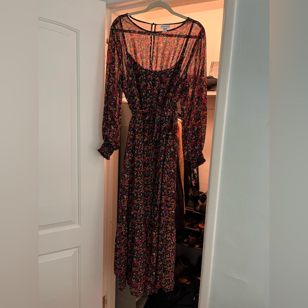 Long sleeve floral maxi dress